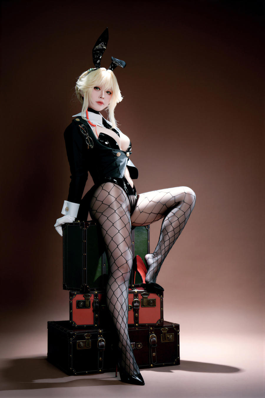 No.090 – Nikke胜利女神 爱德兔女郎 [62P 1V]-COS基地